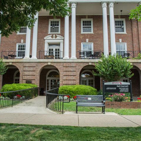 The front side of the Harned Building